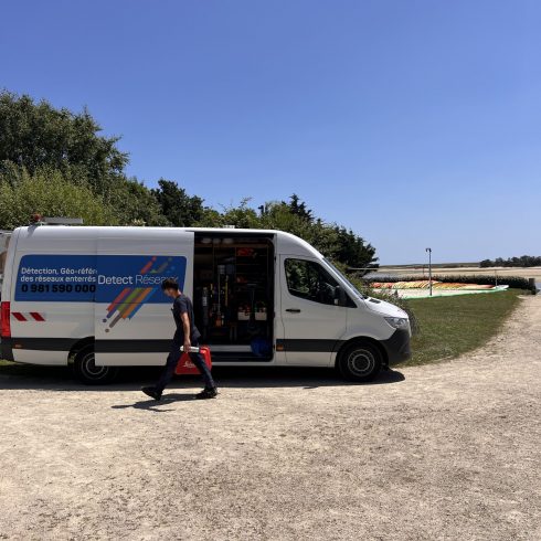 Sécurisation des réseaux enterrés à l'UCPA de Bénodet