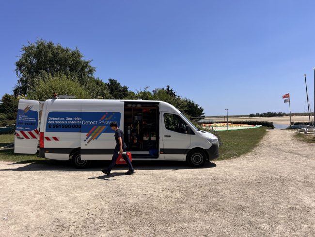 Sécurisation des réseaux enterrés à l'UCPA de Bénodet