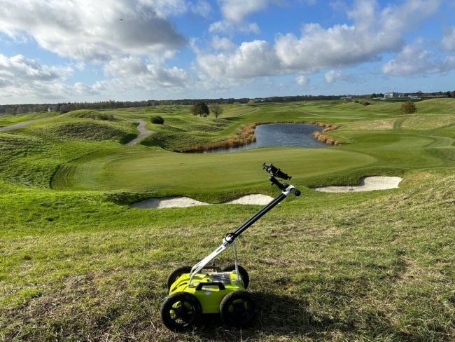 Détection des réseaux enterrés au Golf National de Guyancourt